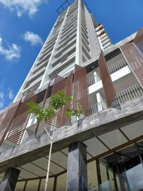 Studio a 350m do Metrô Brooklyn e a 1Km do Consulado dos EUA